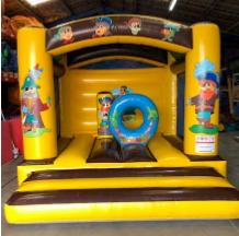 Structure gonflable Château Pirate — JUBIN Location