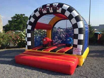 Structure gonflable Racing — JUBIN Location